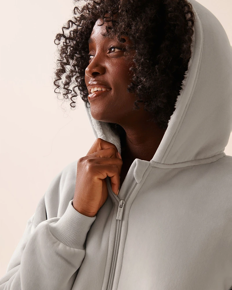 Robe de chambre à capuchon et fermeture éclair