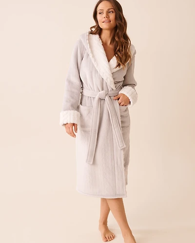 Robe de chambre luxueuse à capuchon