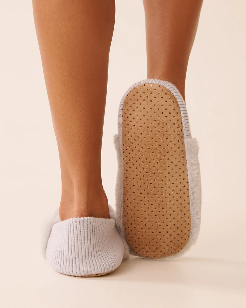 Ribbed Back Soft Plush Slipper Socks