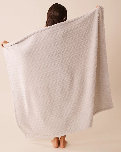 Cable Effect Soft Plush Blanket