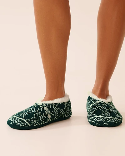 Cable Knit and Faux Fur Slipper Socks