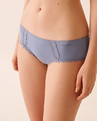 Culotte aux hanches coton et détails de dentelle