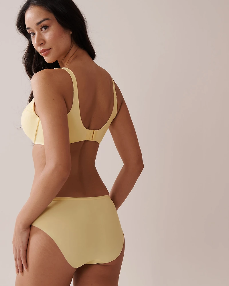 Lightly Lined Sleek Back Bra