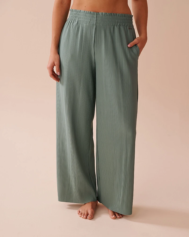 Pleated Effect Pants
