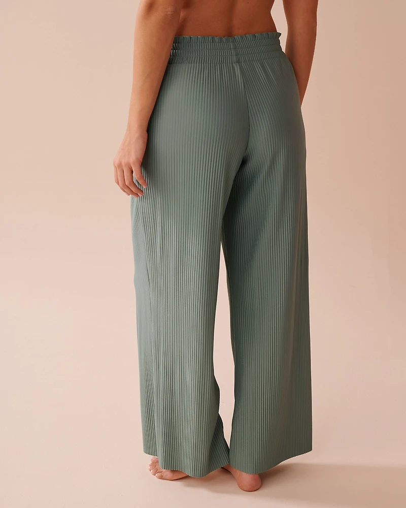 Pleated Effect Pants