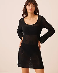 Robe courte manches longues en crochet floral