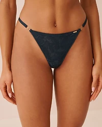 Culotte string ajustable en dentelle