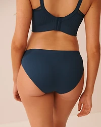 Culotte bikini côtelée en tissu sans coutures