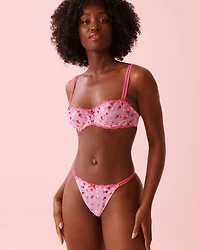 Culotte string ajustable en dentelle brodée