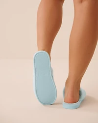 Pantoufles en fausse fourrure bouclée motif chat