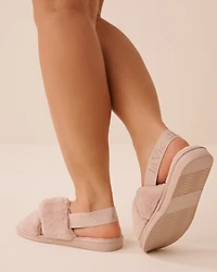 Pantoufles sandales en fausse fourrure