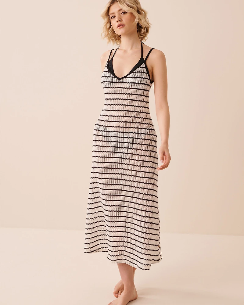 Robe longue rayée en crochet