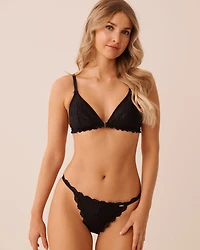 Bralette en dentelle et résille point d'esprit fermeture avant