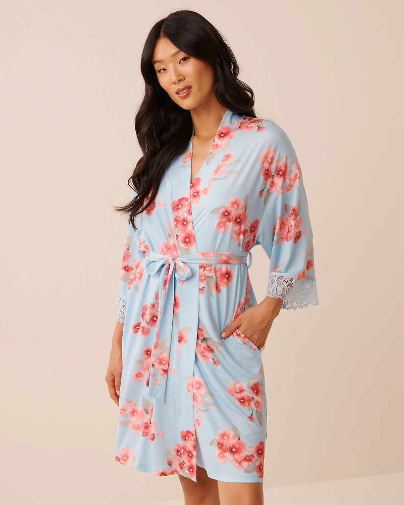 Kimono bordure en dentelle imprimé fleurs printanières