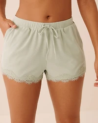 Short en modal côtelé et bordures de dentelle