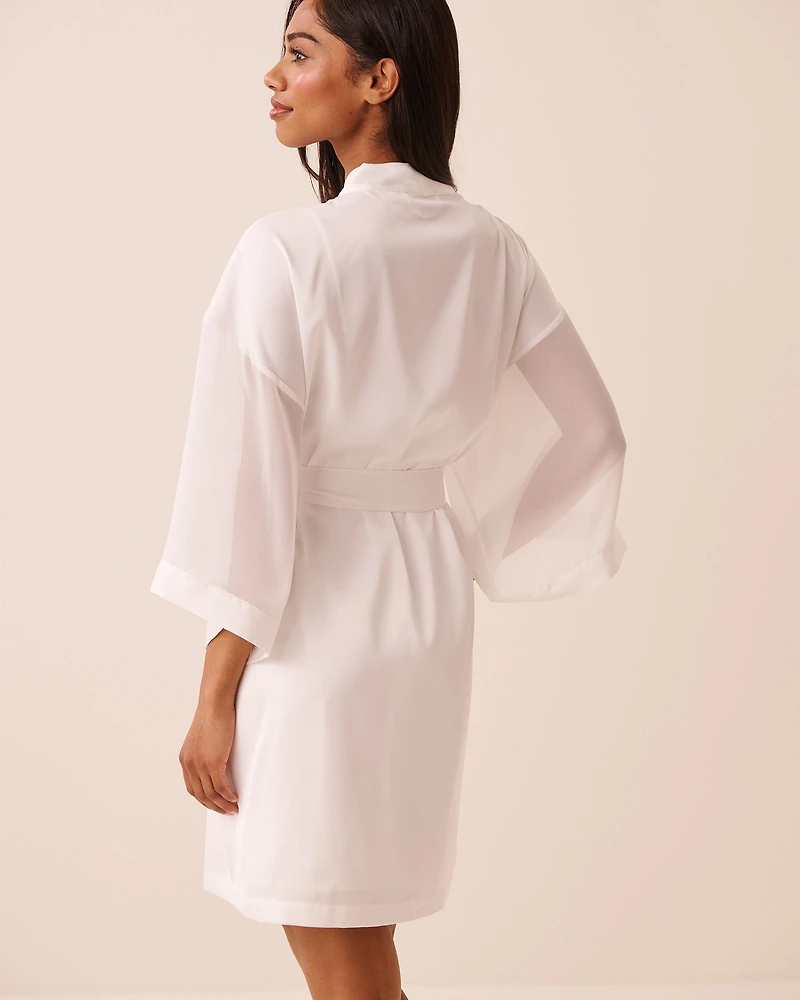 Kimono en satin et chiffon