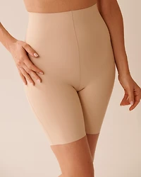 Short taille haute mi-cuisse maintien modéré en microfibre