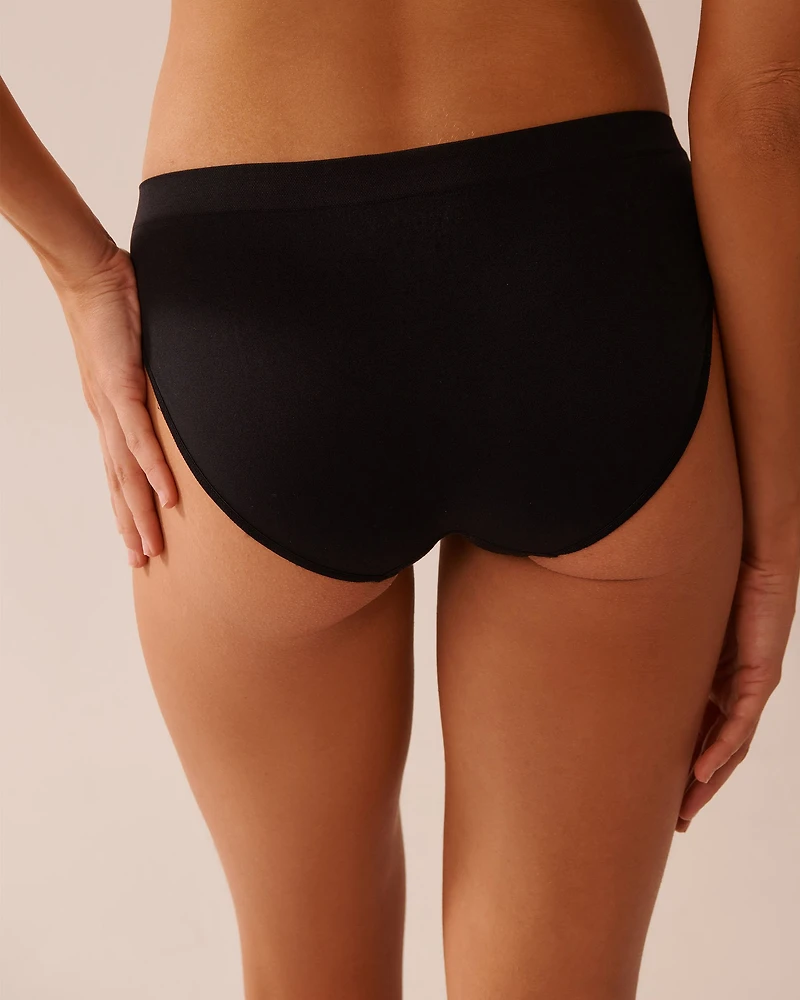 Seamless Fabric Bikini Panty
