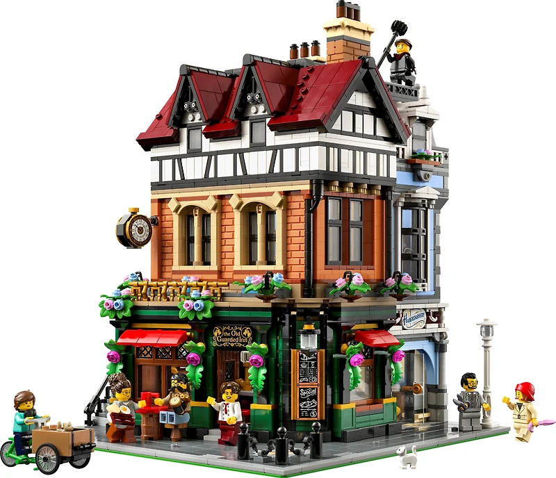 Tudor Corner
