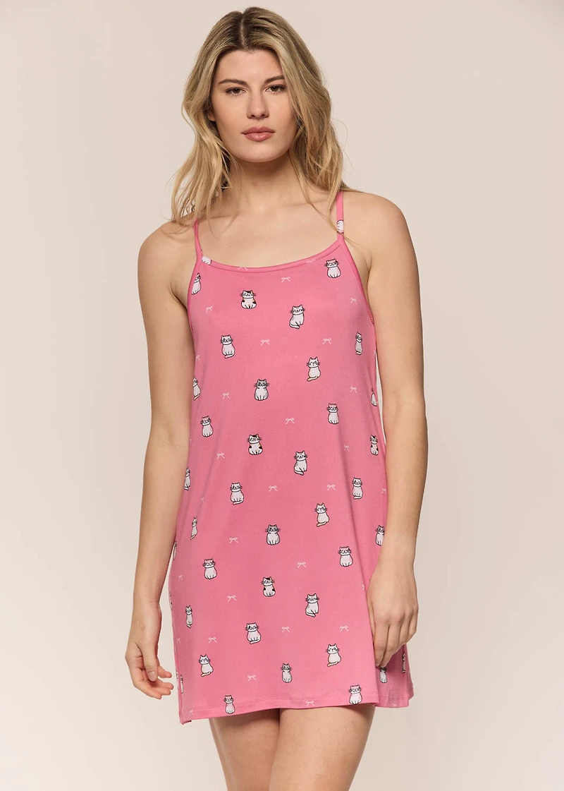 Short nightgown with straps