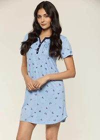 Short nightgown with butterflies