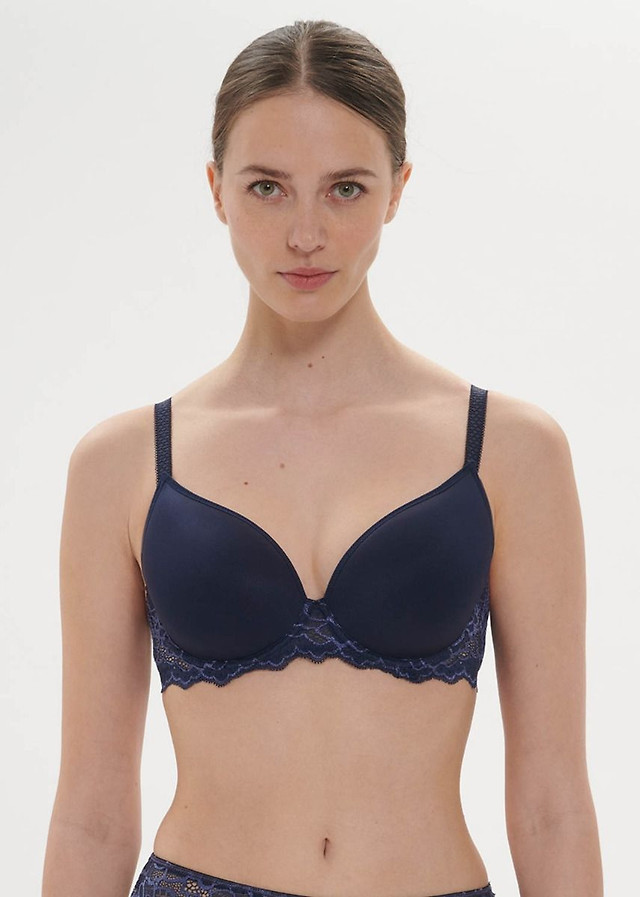 The Caresse spacer bra