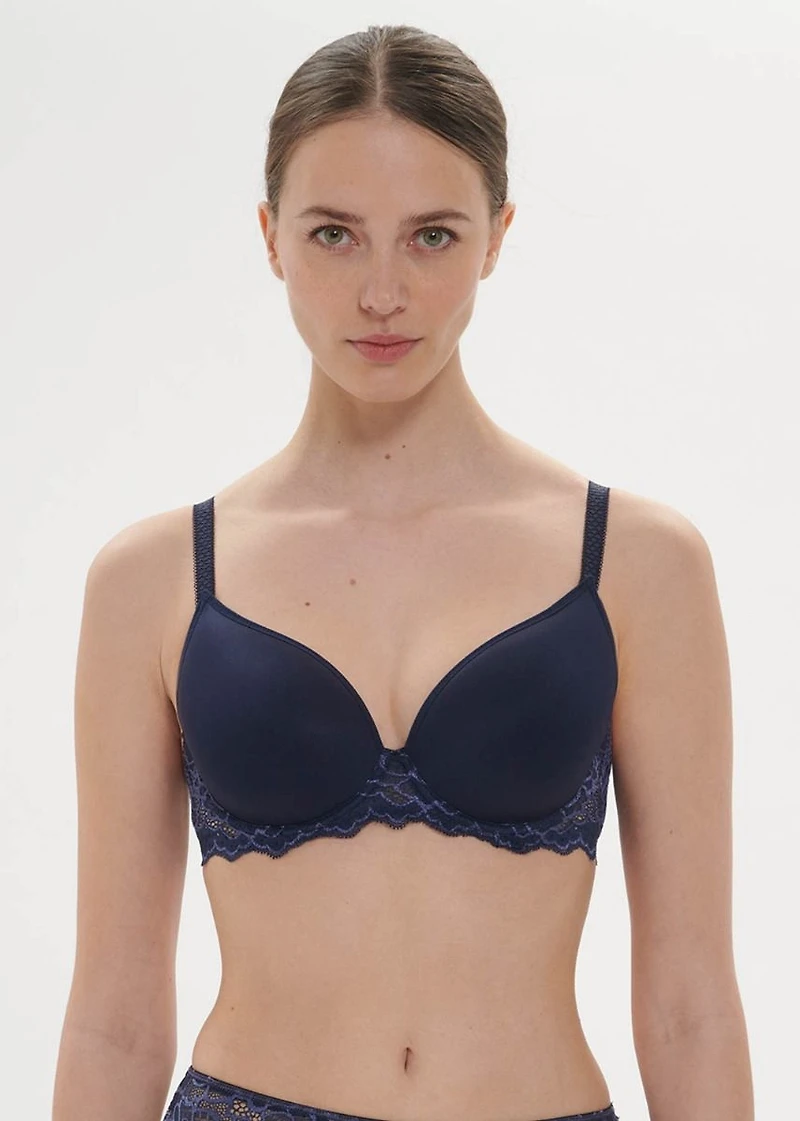 Le soutien-gorge t-shirt Caresse