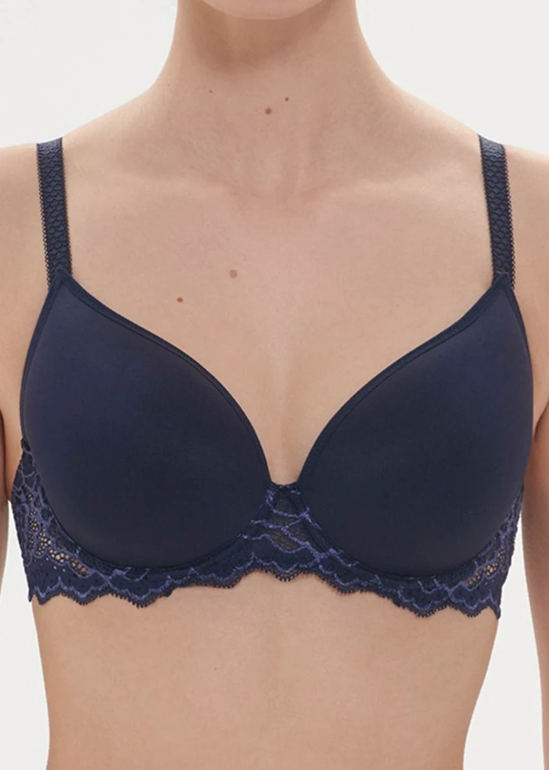 Le soutien-gorge t-shirt Caresse