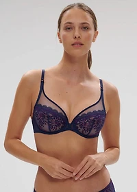 Soutien-gorge plongeant Singulière