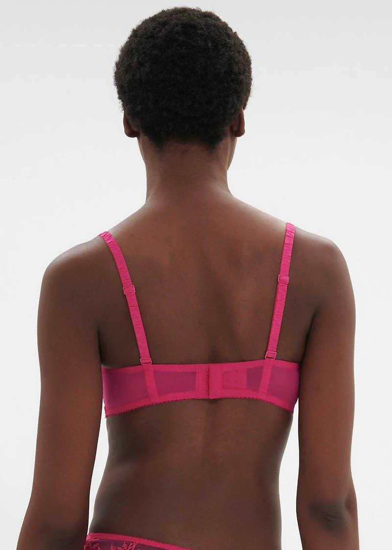 Soutien-gorge corbeille Intrigue