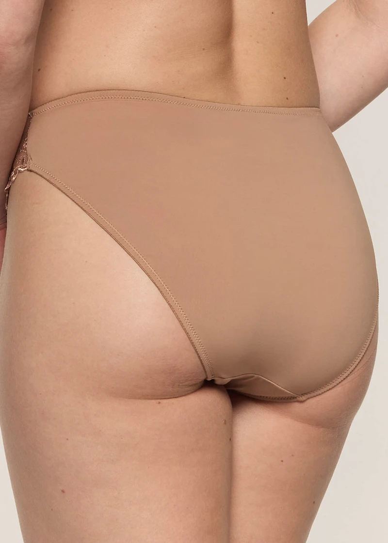 Culotte bikini échancrée Élégante