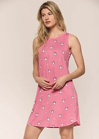 Sleeveless nightgown with cats