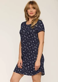 Short nightgown with snowflakes