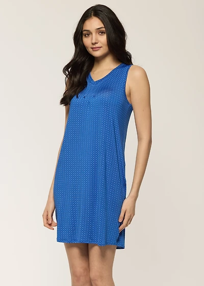Short nightgown with dots