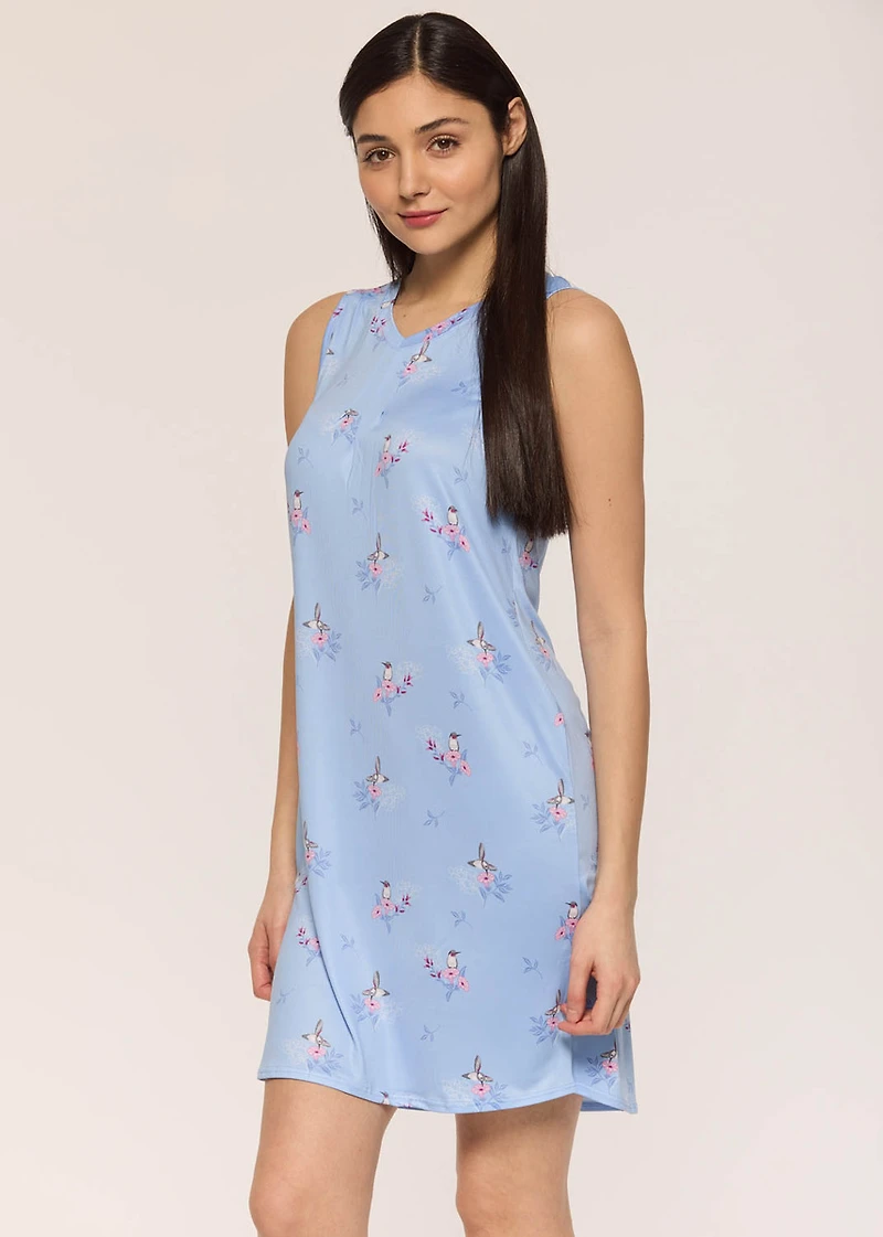 Sleeveless nightgown with birds