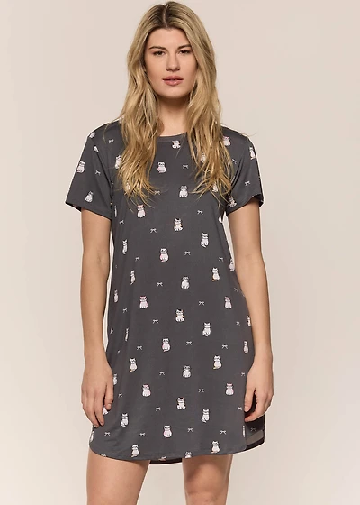Short nightgown with cats