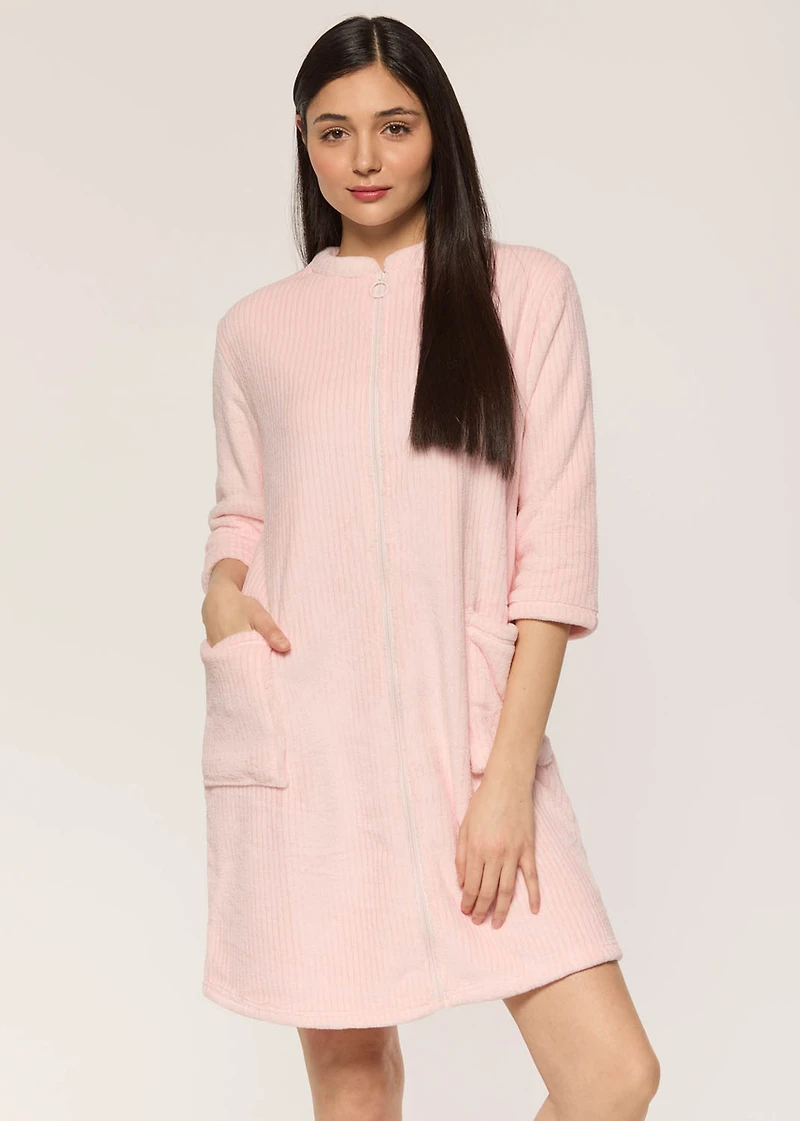 robe with zipper