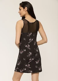 Short no sleeve mesh nightgown