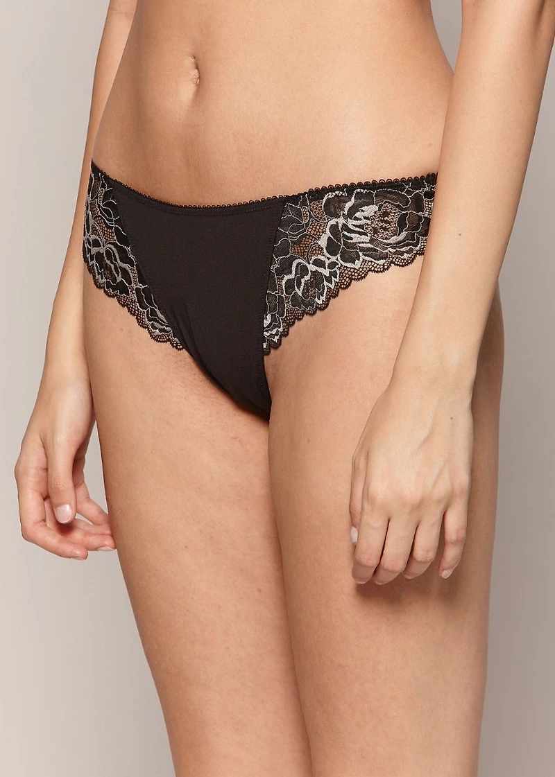Culotte brésilienne dentelle 2 tons (3 pour 36$)