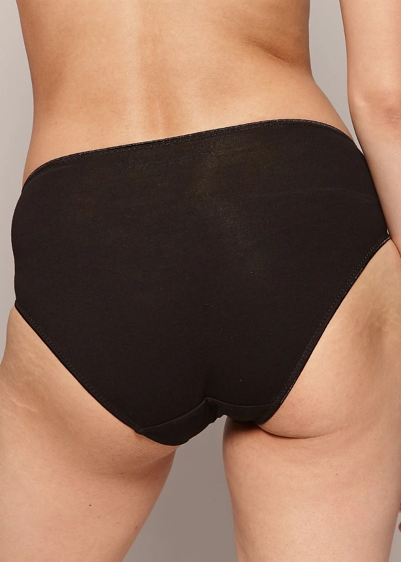 Culotte échancrée détail en dentelle (3 pour 24$)