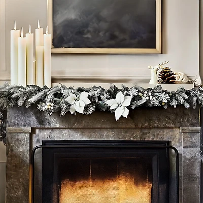 Watson Pre-Lit Christmas Garland  - 9'
