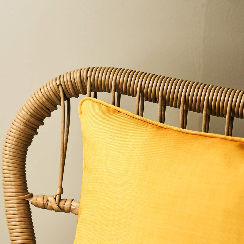 Ambiance Solid Cushion