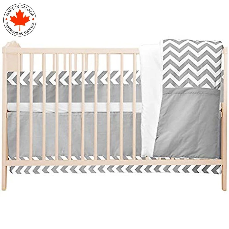 7-Piece Baby Bedding Set in Grey and White with Chevron Pattern