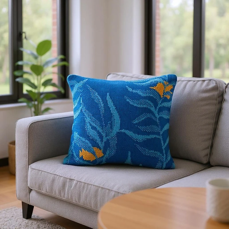 Sunny Minnow Cushion - Navy
