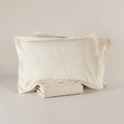 Crest Sham