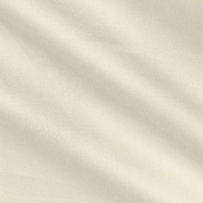 Grand Hotel Fitted Sheet (15" Pocket)