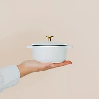 0.5Q Dutch Oven - White