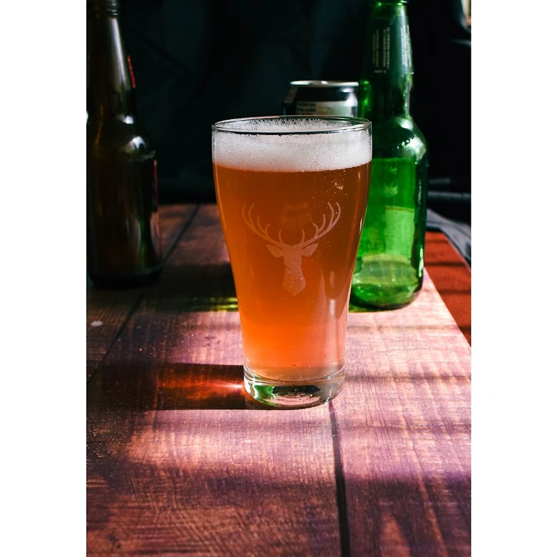 Ensemble de 6 verres à bière avec cerf