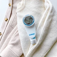 Fabric Defuzzer by Conair
