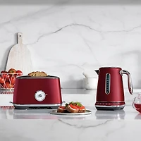 Breville Luxe the Smart Kettle™ - Red Velvet Cake